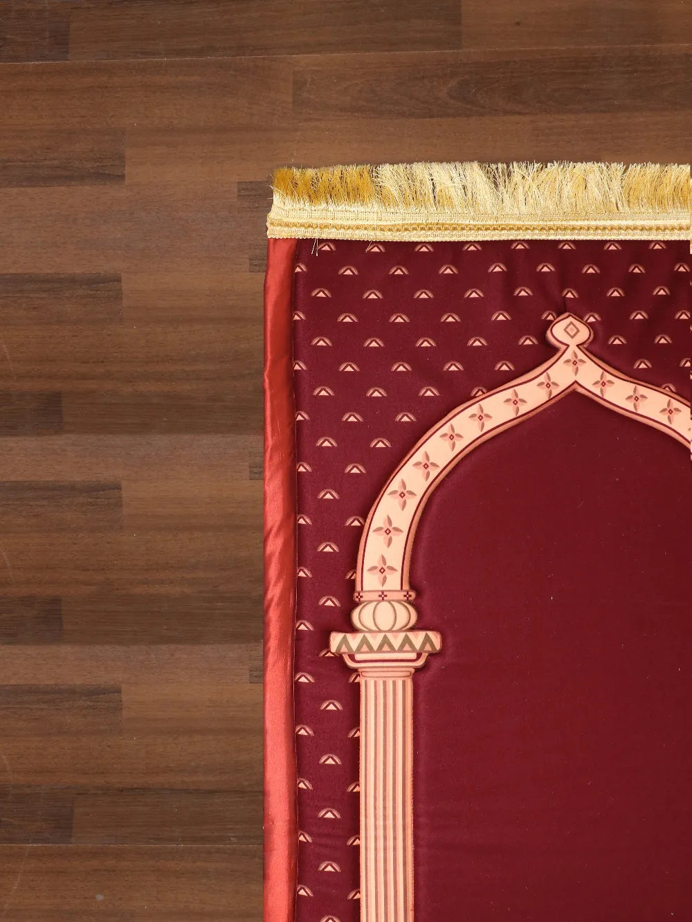 Red Traditional Print Prayer Mat With Foam Padding