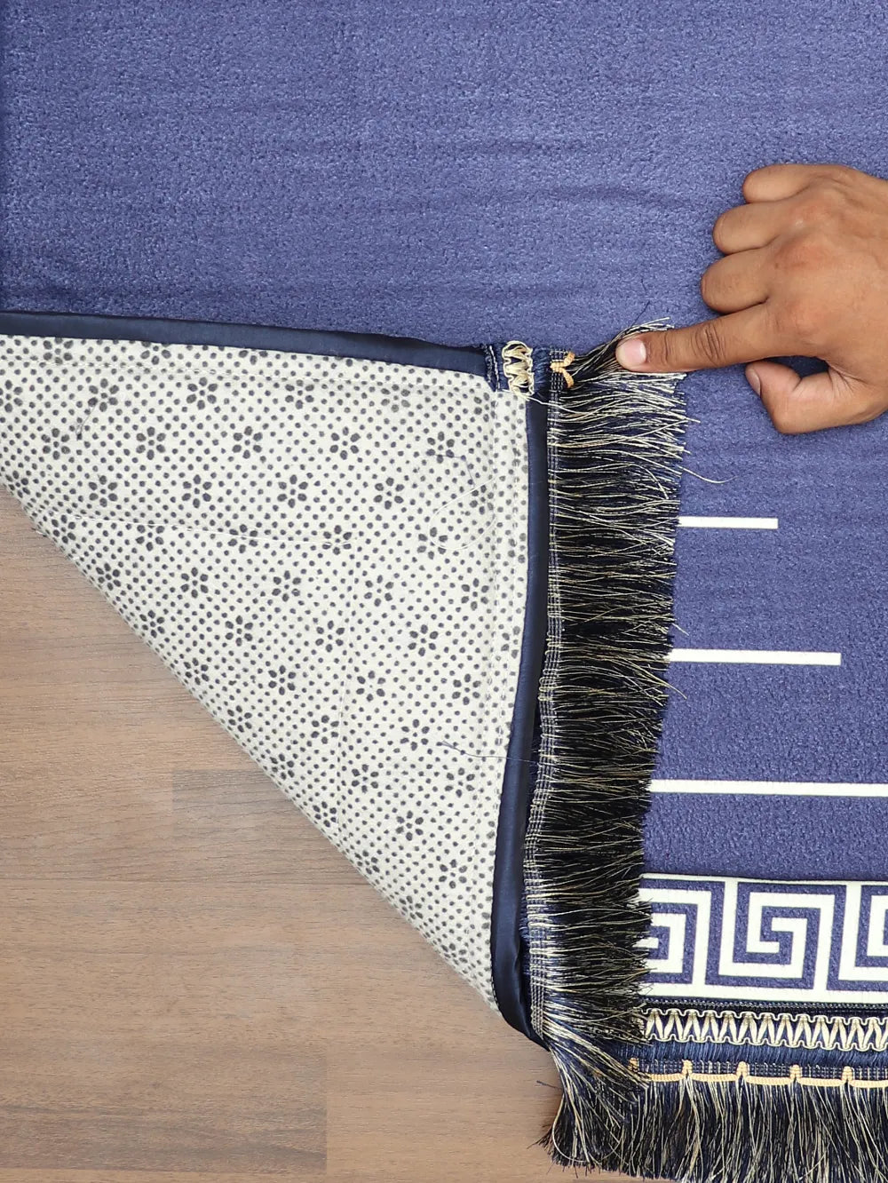 Blue Dome Print Prayer Mat With Foam Padding