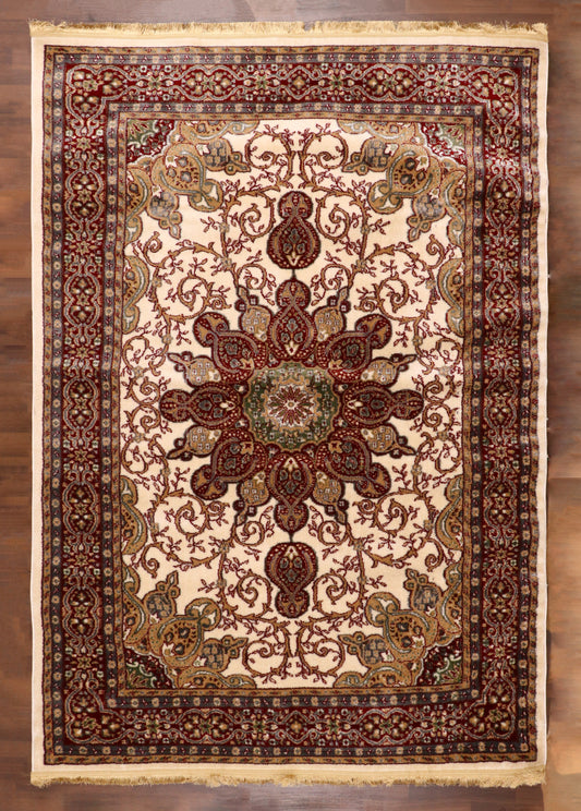 Elegant Traditional Medallion