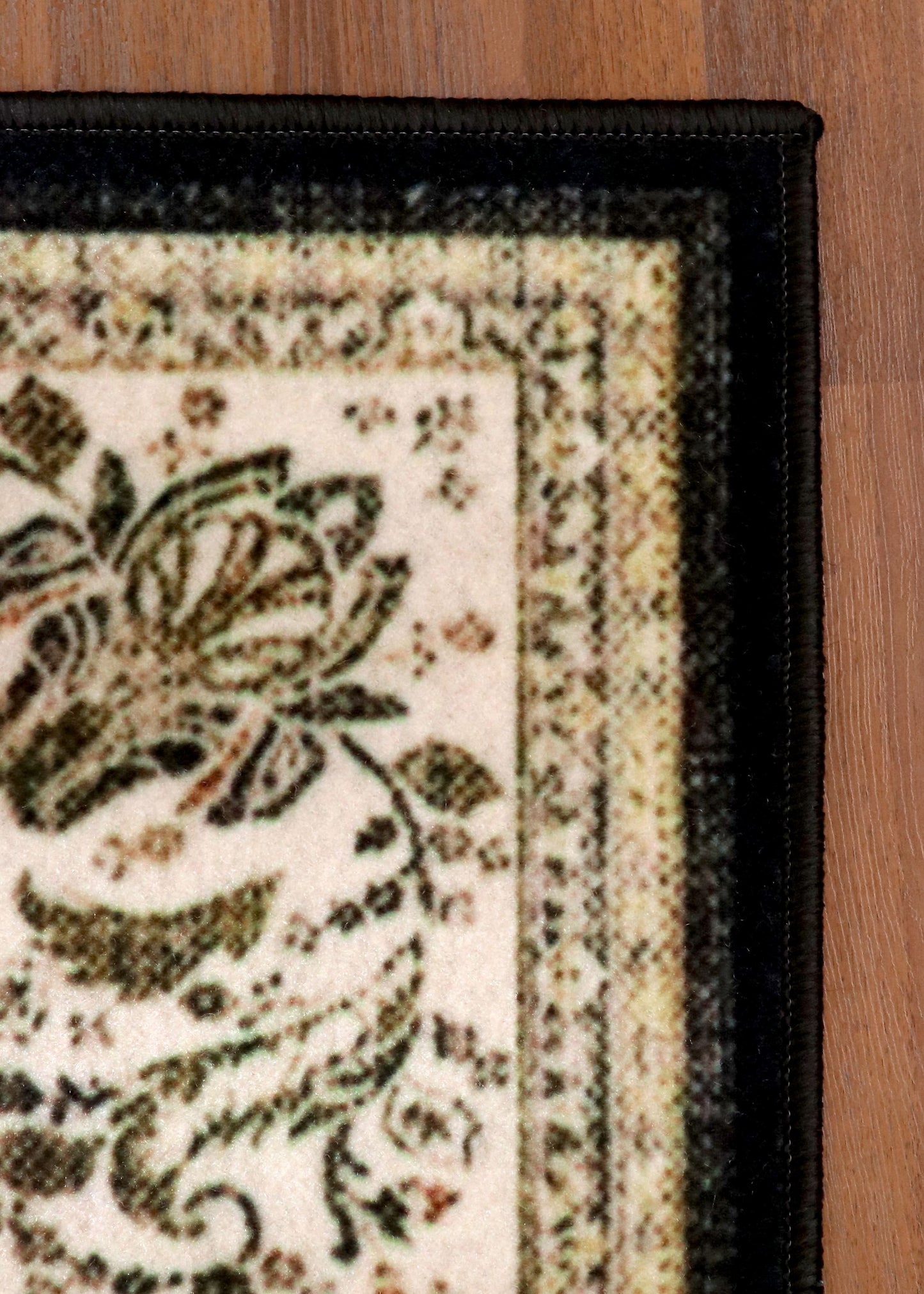 Sleek Sage & Onyx Medallion