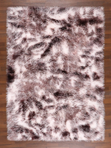 Plush Spotted Shaggy Rug