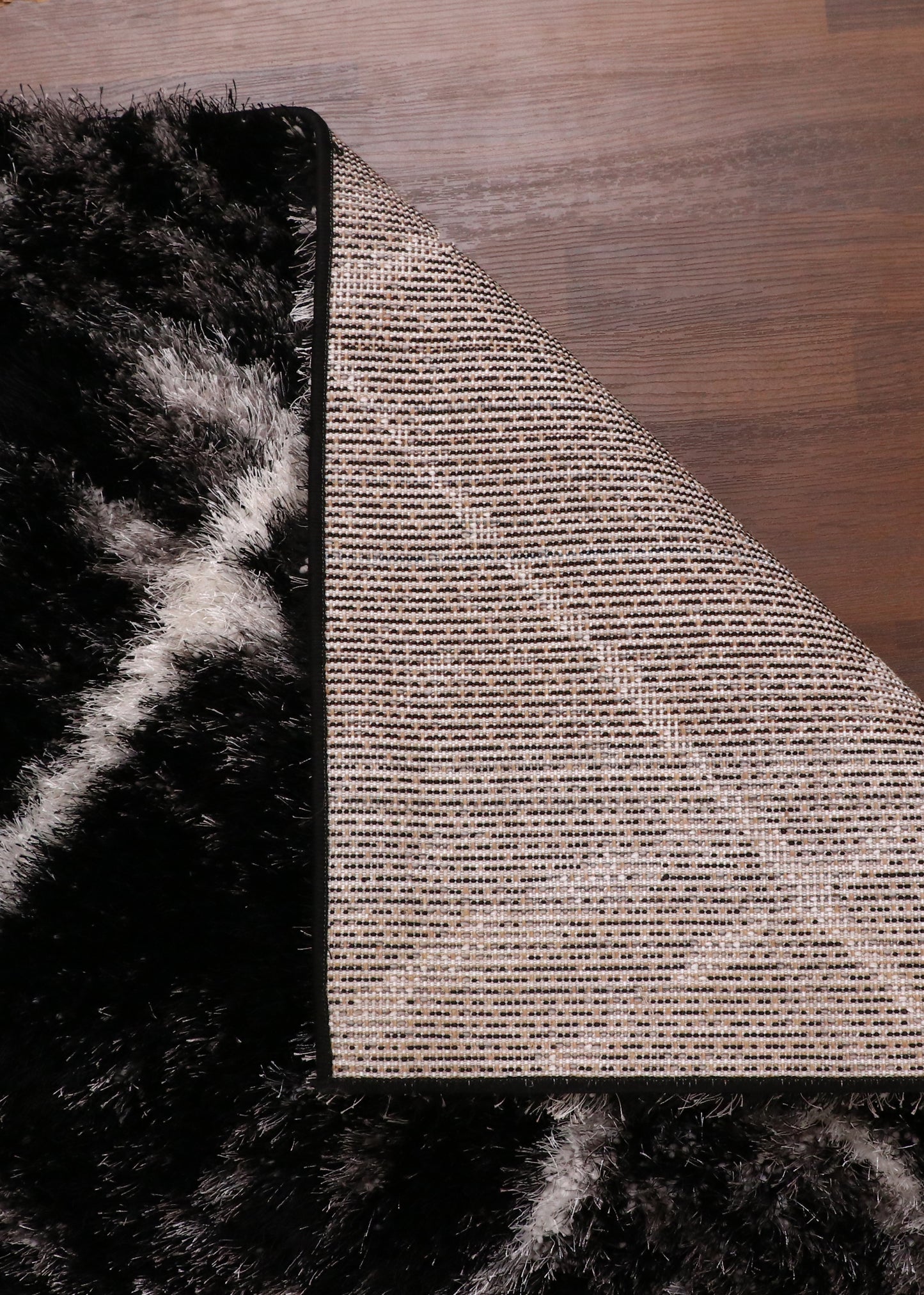 Midnight Onyx Geometric Shaggy Rug