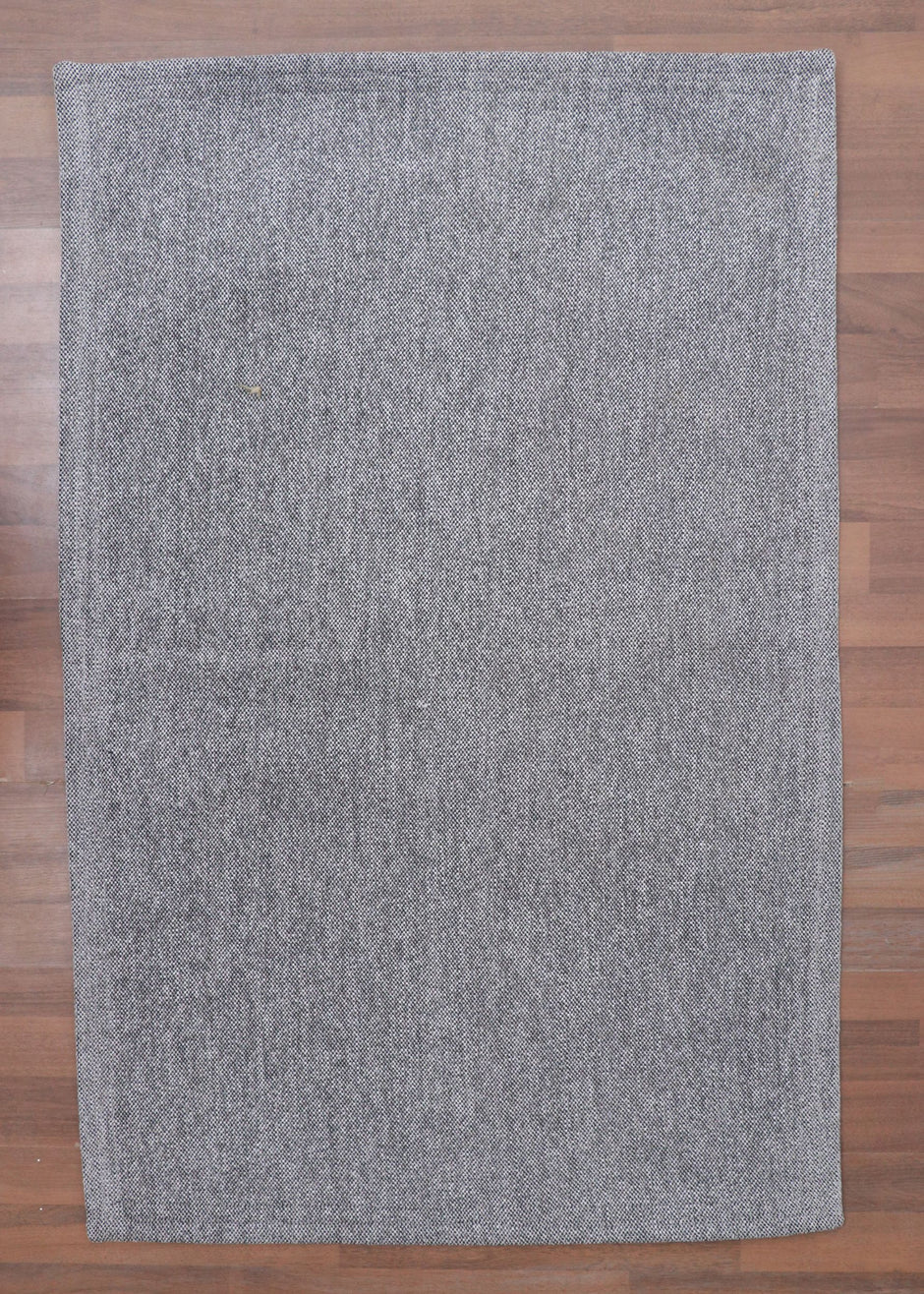 Modern Plain Rugs – Nayyer Carpets