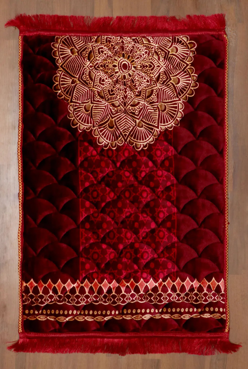 Classic Red Velvet Prayer Mat