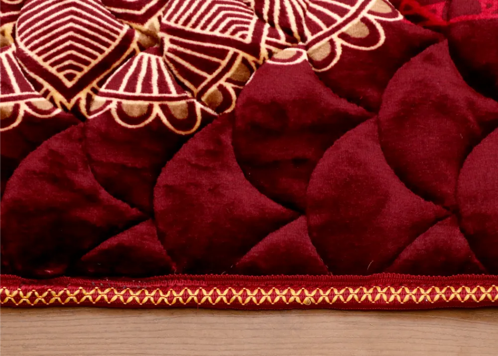 Classic Red Velvet Prayer Mat