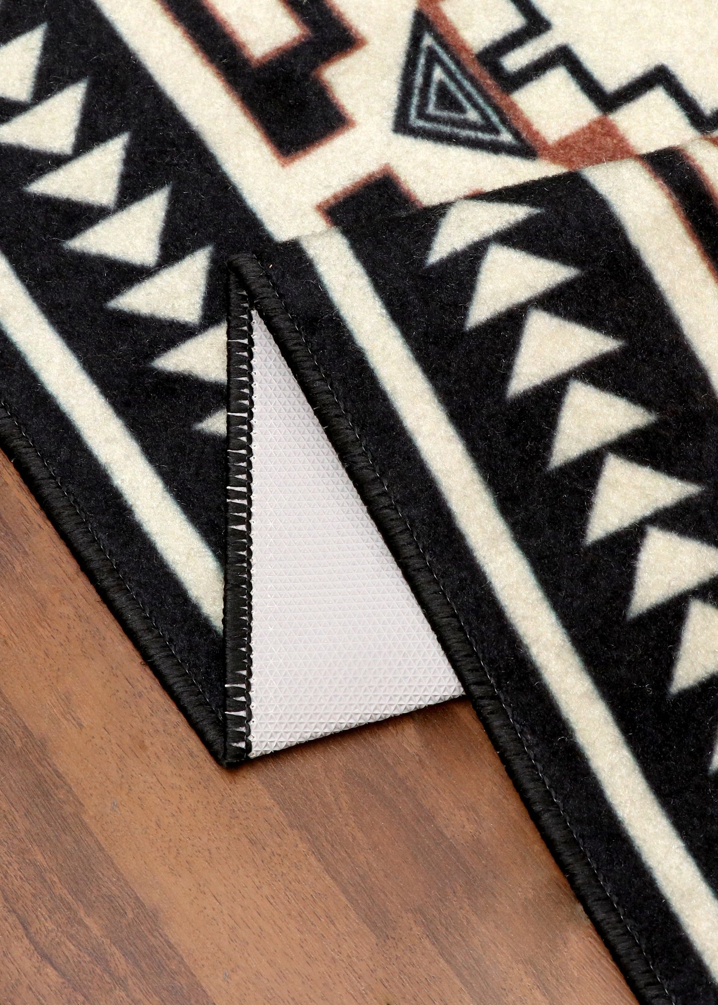 Ethnic Motif Rug – Decorative Floor Rug