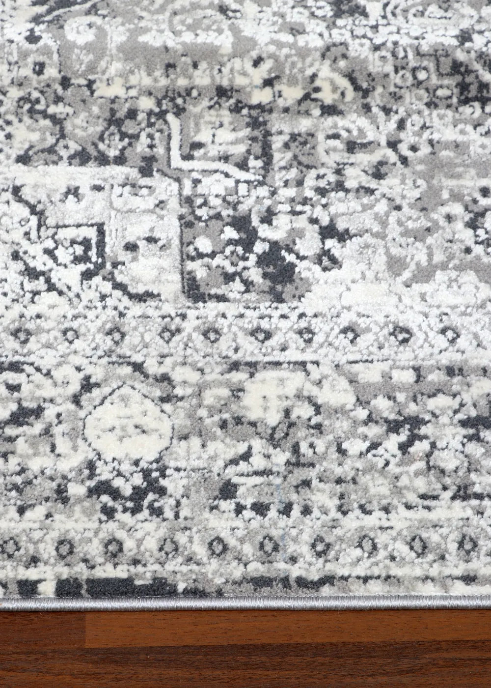 Silver Frost Distressed Medallion Rug
