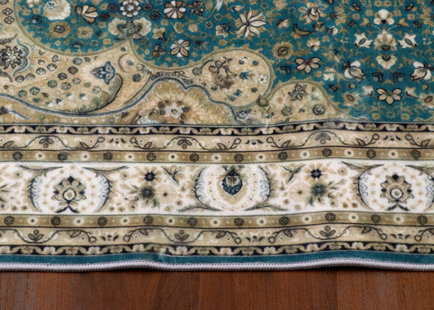 Empress Azure Medallion Rug