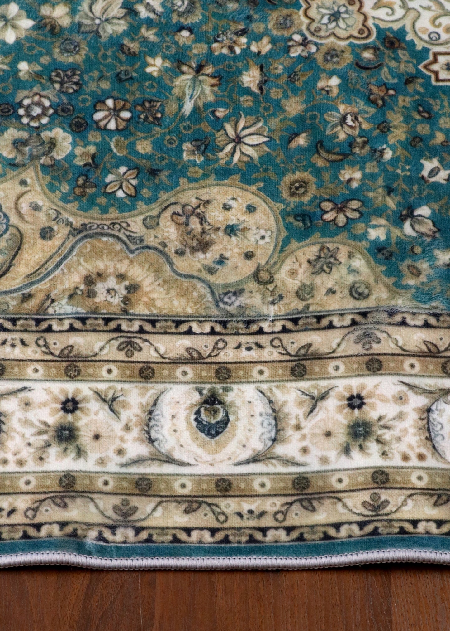 Empress Azure Medallion Rug