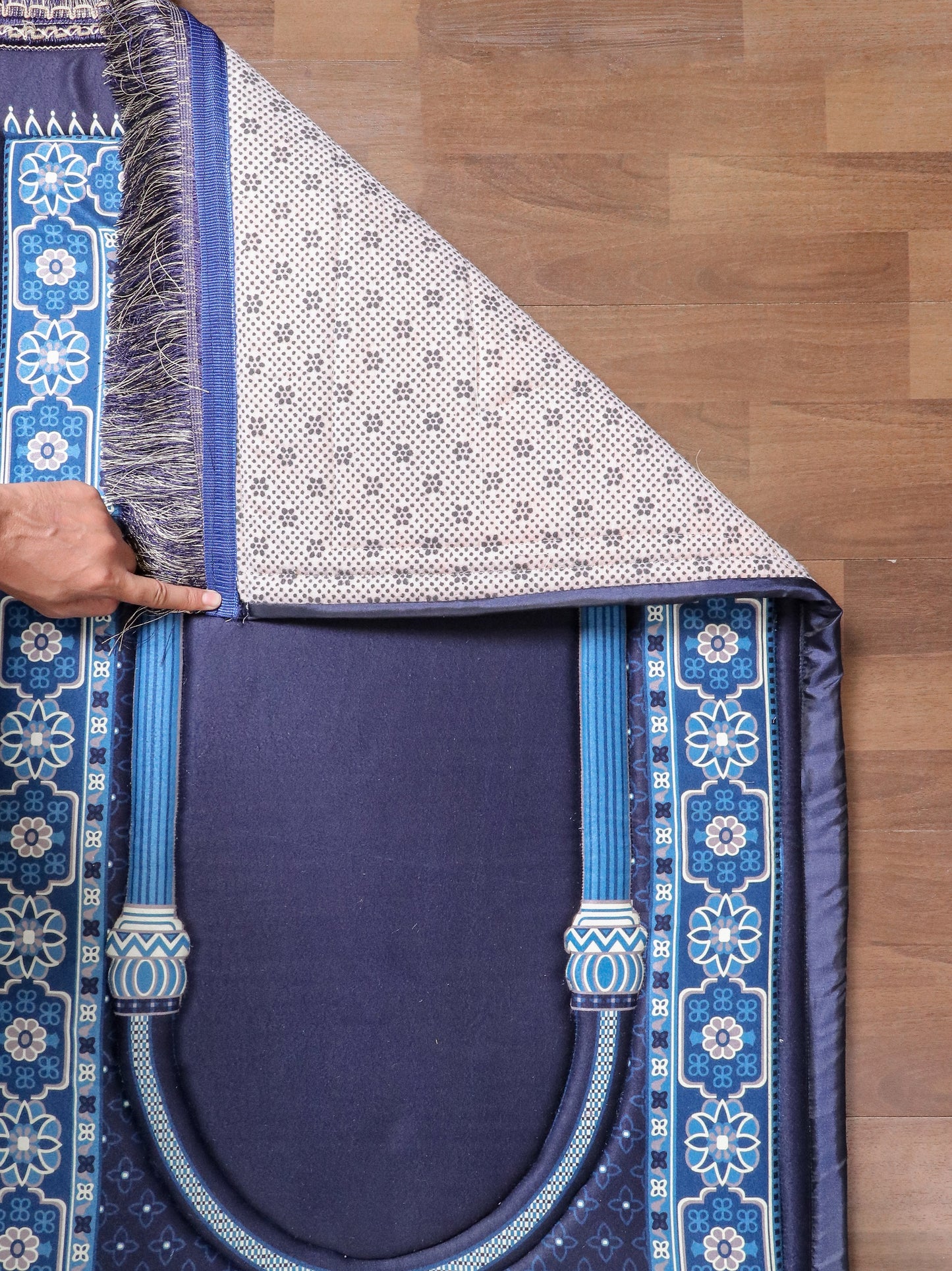 Blue Printed Border Prayer Mat With Foam Padding