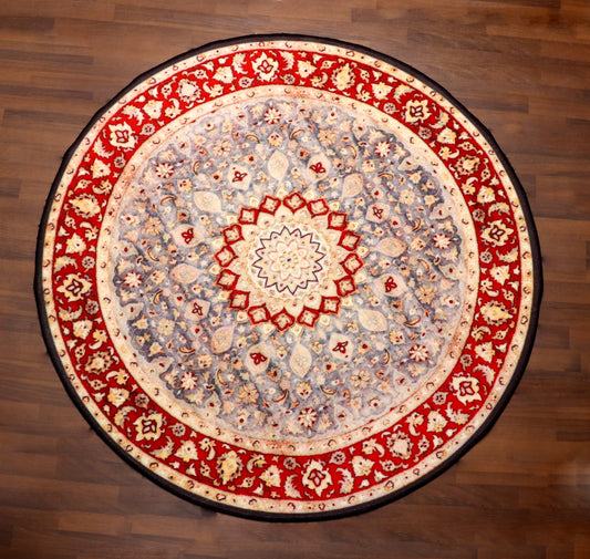Traditional Tabriz Medallion Round Rug